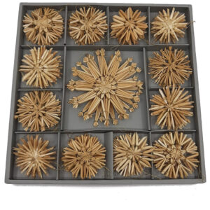 24 large straw stars