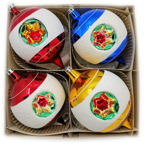 Reflective balls set of 4